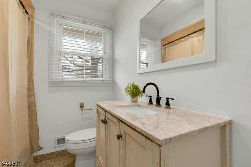 788 Country Club Road Bridgewater, NJ 08807 - Photo 20 of 42