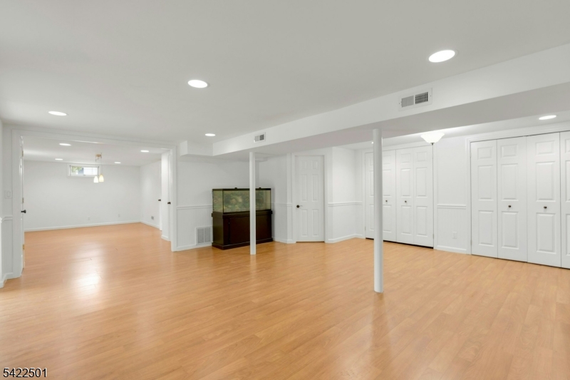 788 Country Club Road Bridgewater, NJ 08807 - Photo 28 of 42