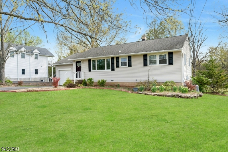 788 Country Club Road Bridgewater, NJ 08807 - Photo 3 of 42