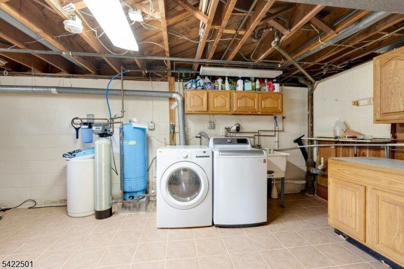 788 Country Club Road Bridgewater, NJ 08807 - Photo 34 of 42