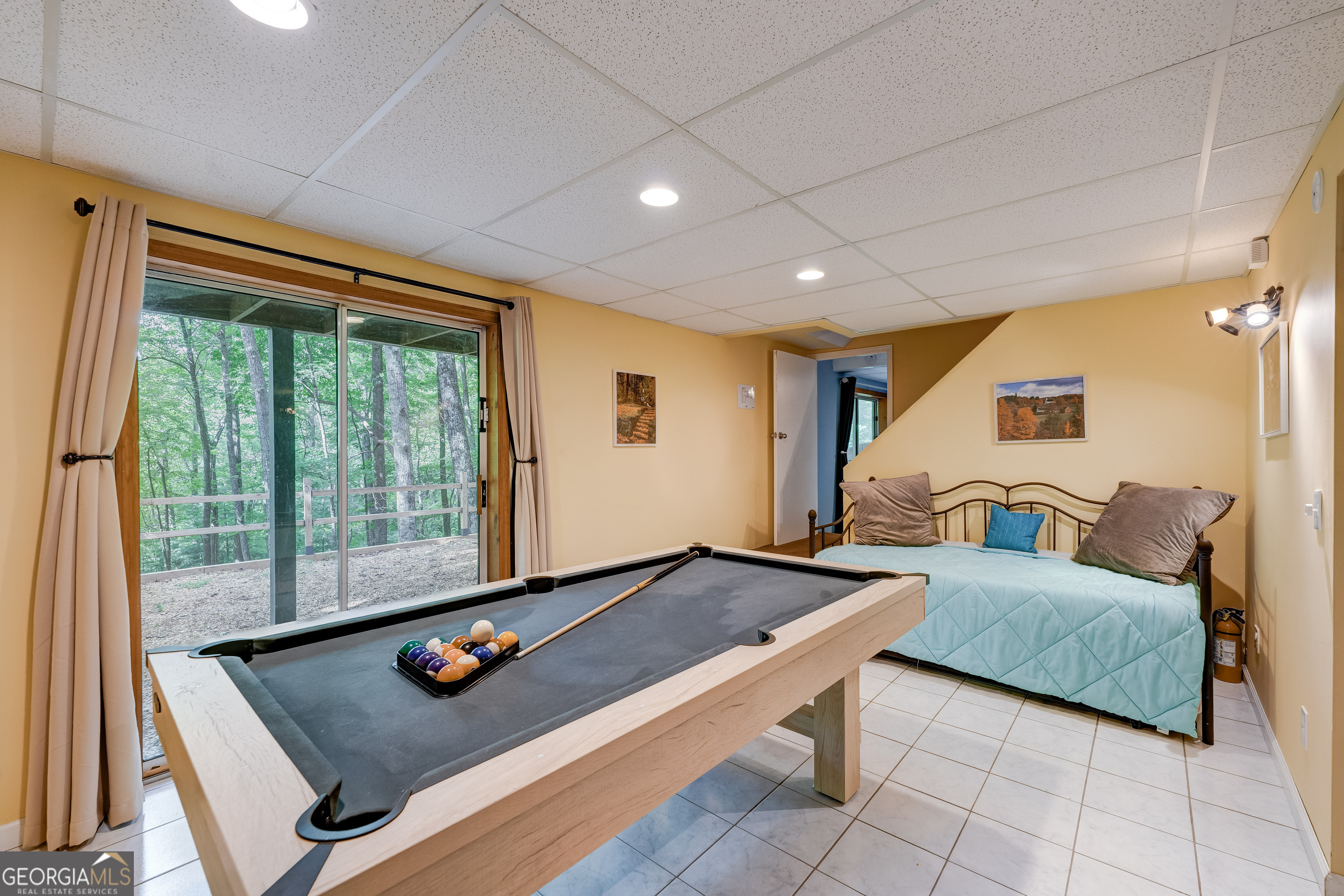 708 Wilson Mountain Road Blairsville, GA 30512 - Photo 33 of 48 a room with furniture pool table and large windows