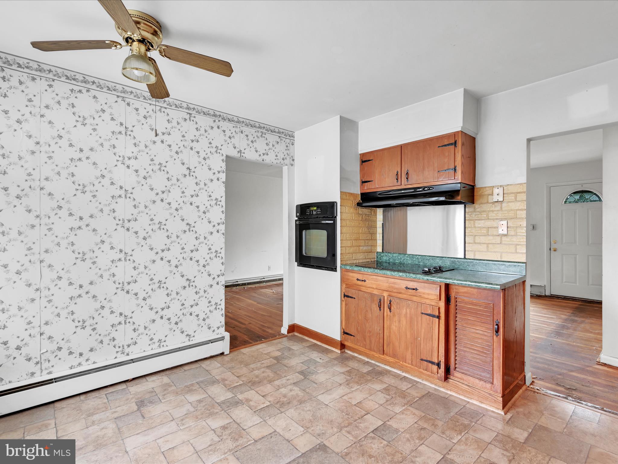 200 West Rodgers Street Ridley Park, PA 19078 - Photo 11 of 30 Kitchen