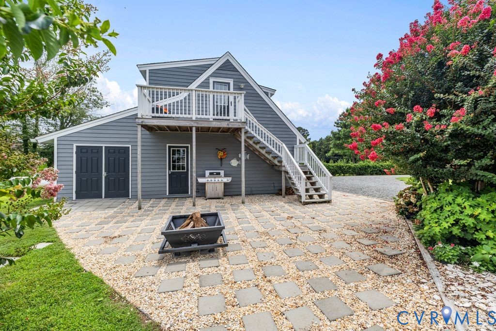 2082 Ocran Road White Stone, VA 22578 - Photo 35 of 50 a front view of a house with a yard