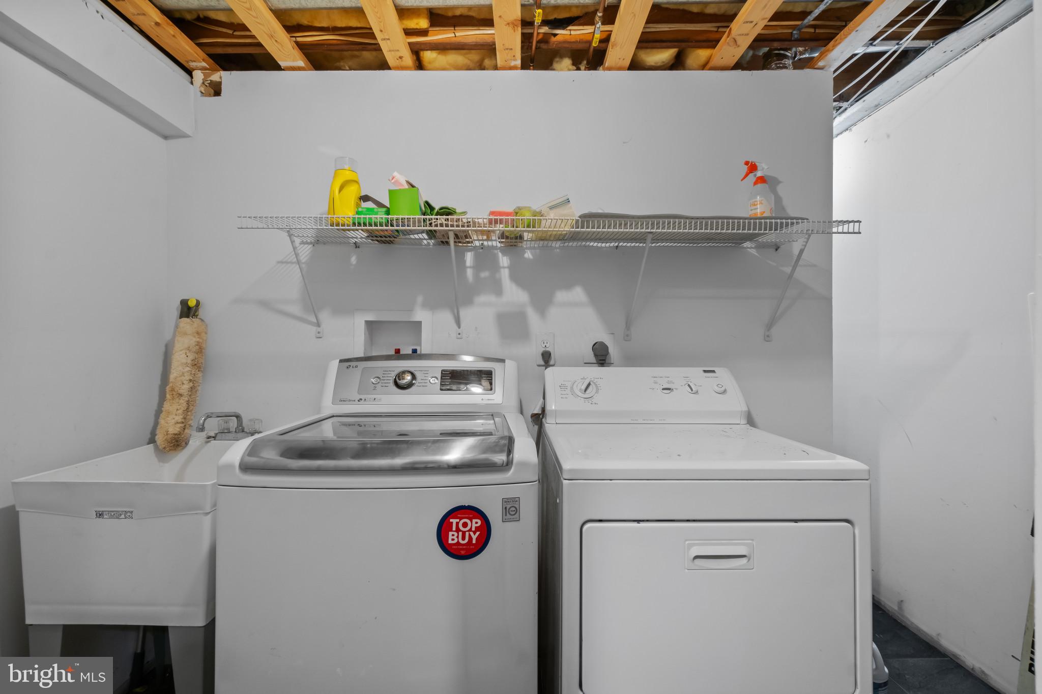 15 Gloucester Court Reisterstown, MD 21136 - Photo 26 of 32 Laundry