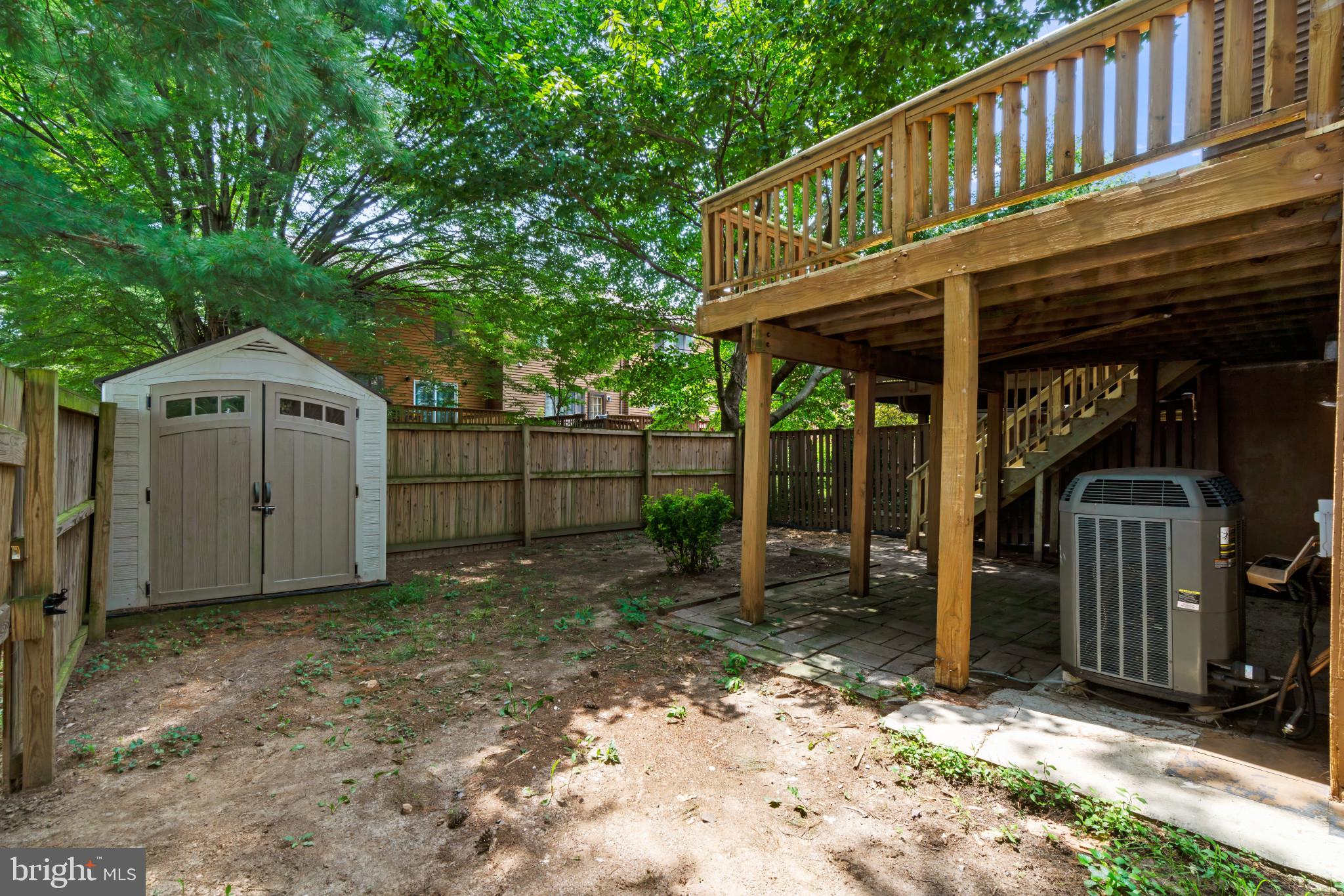 15 Gloucester Court Reisterstown, MD 21136 - Photo 30 of 32 Shed w/ Fenced Yard