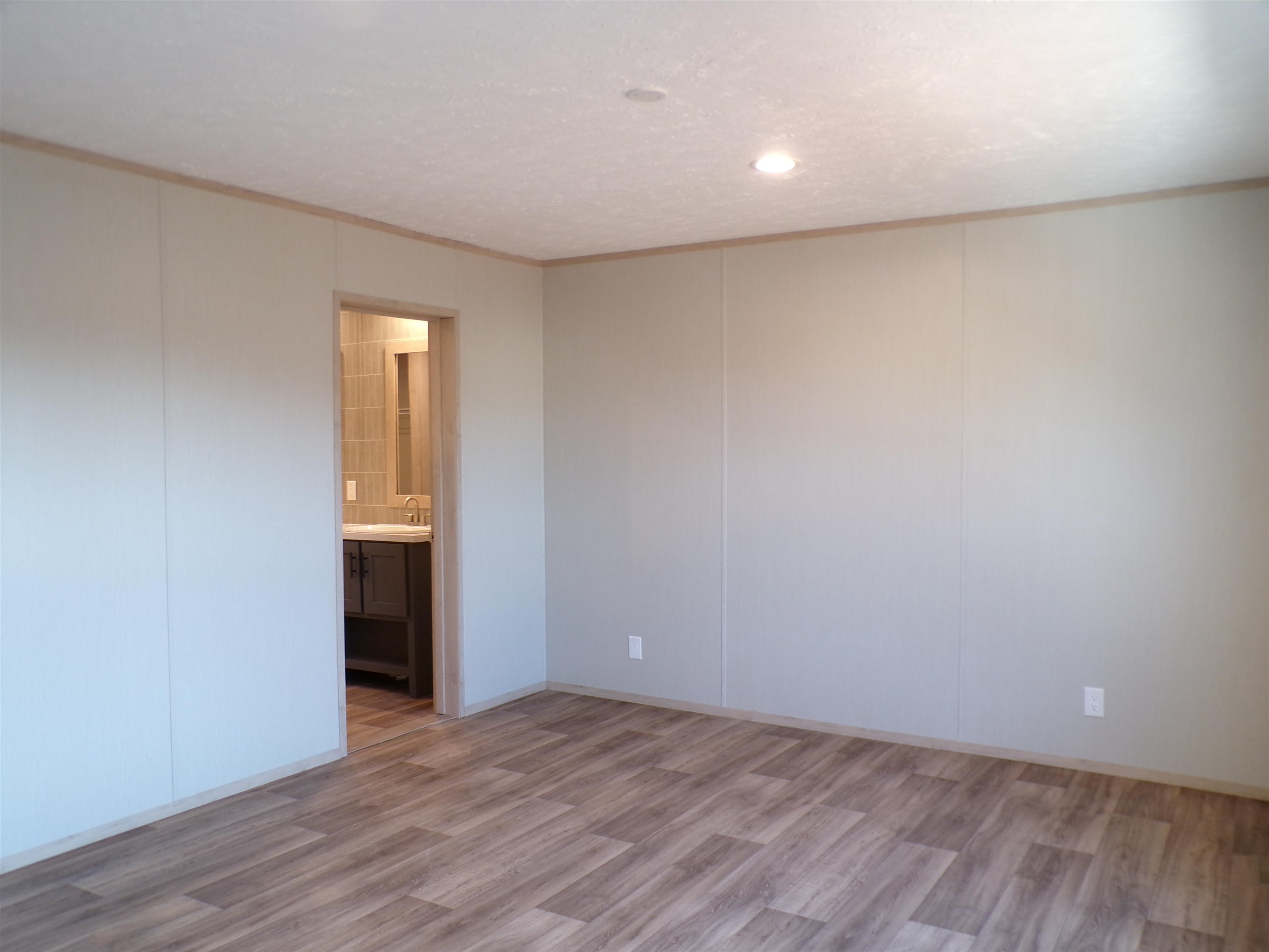 1072 Piedmont Road Chesnee, SC 29323 - Photo 13 of 31