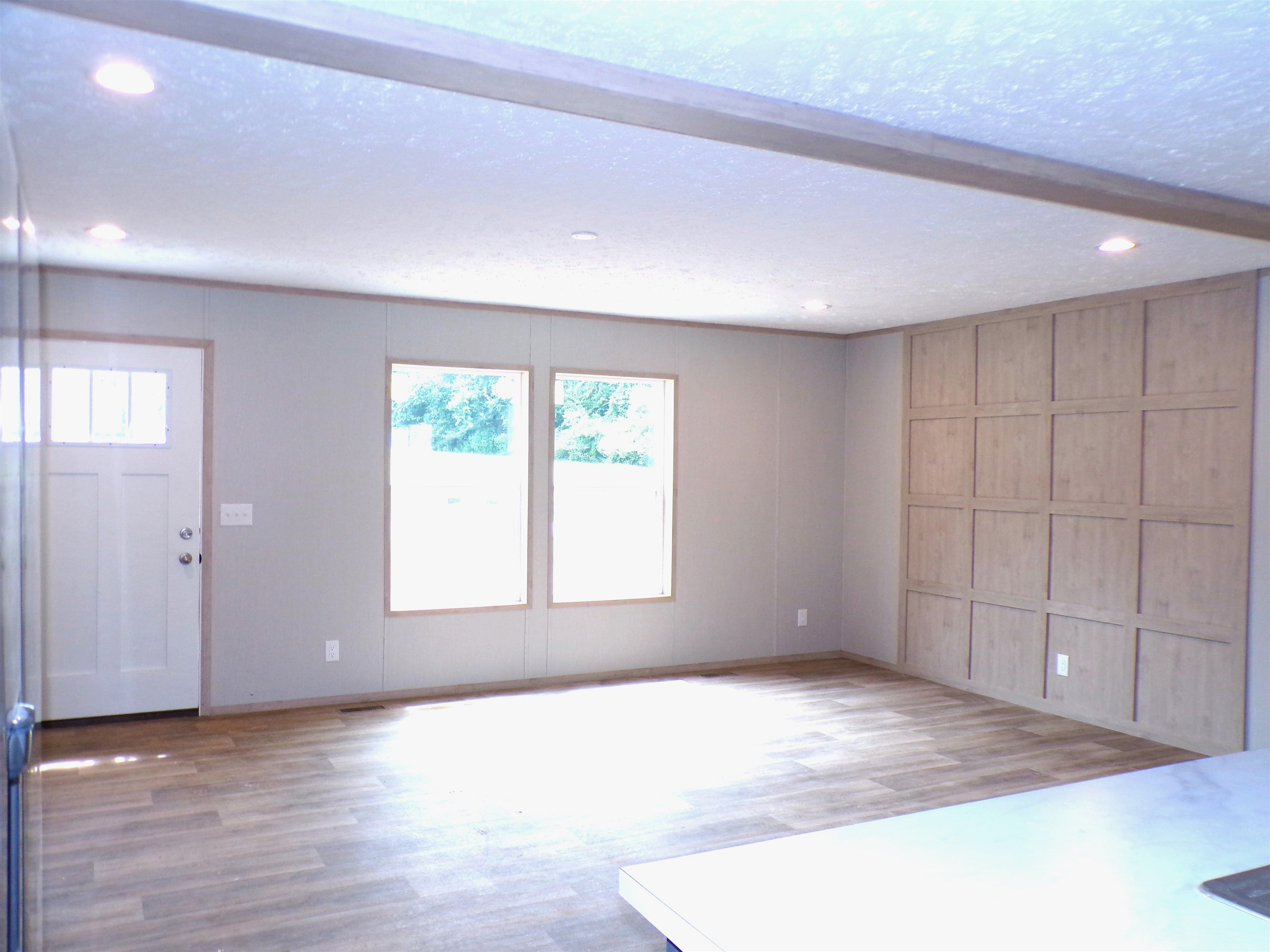 1072 Piedmont Road Chesnee, SC 29323 - Photo 3 of 31