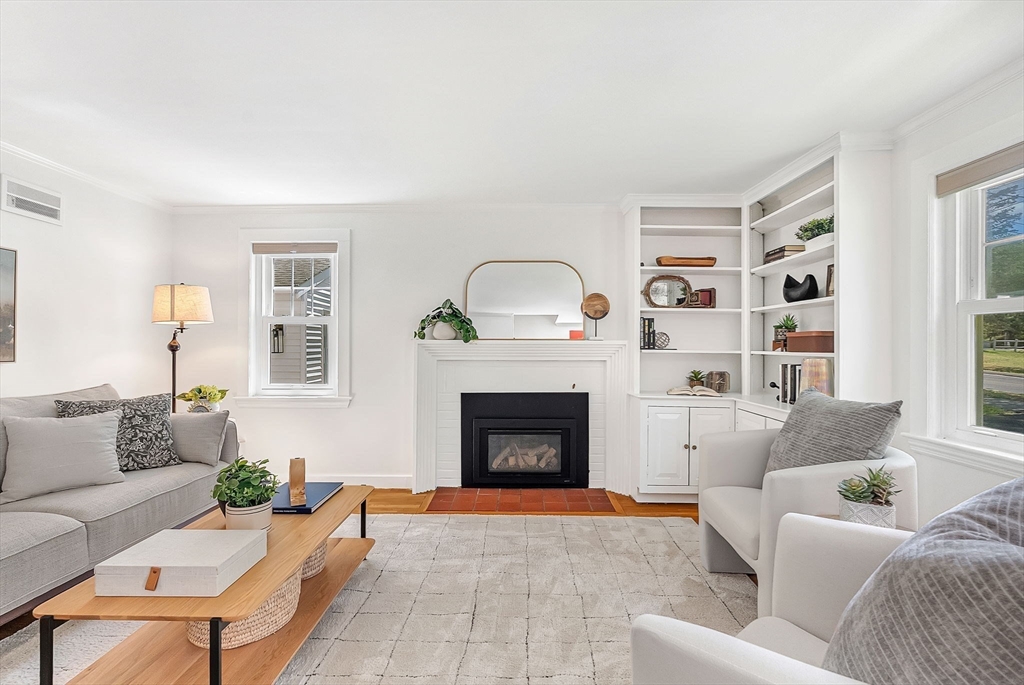 9 Stonebridge Road Wayland, MA 01778 - Photo 5 of 31