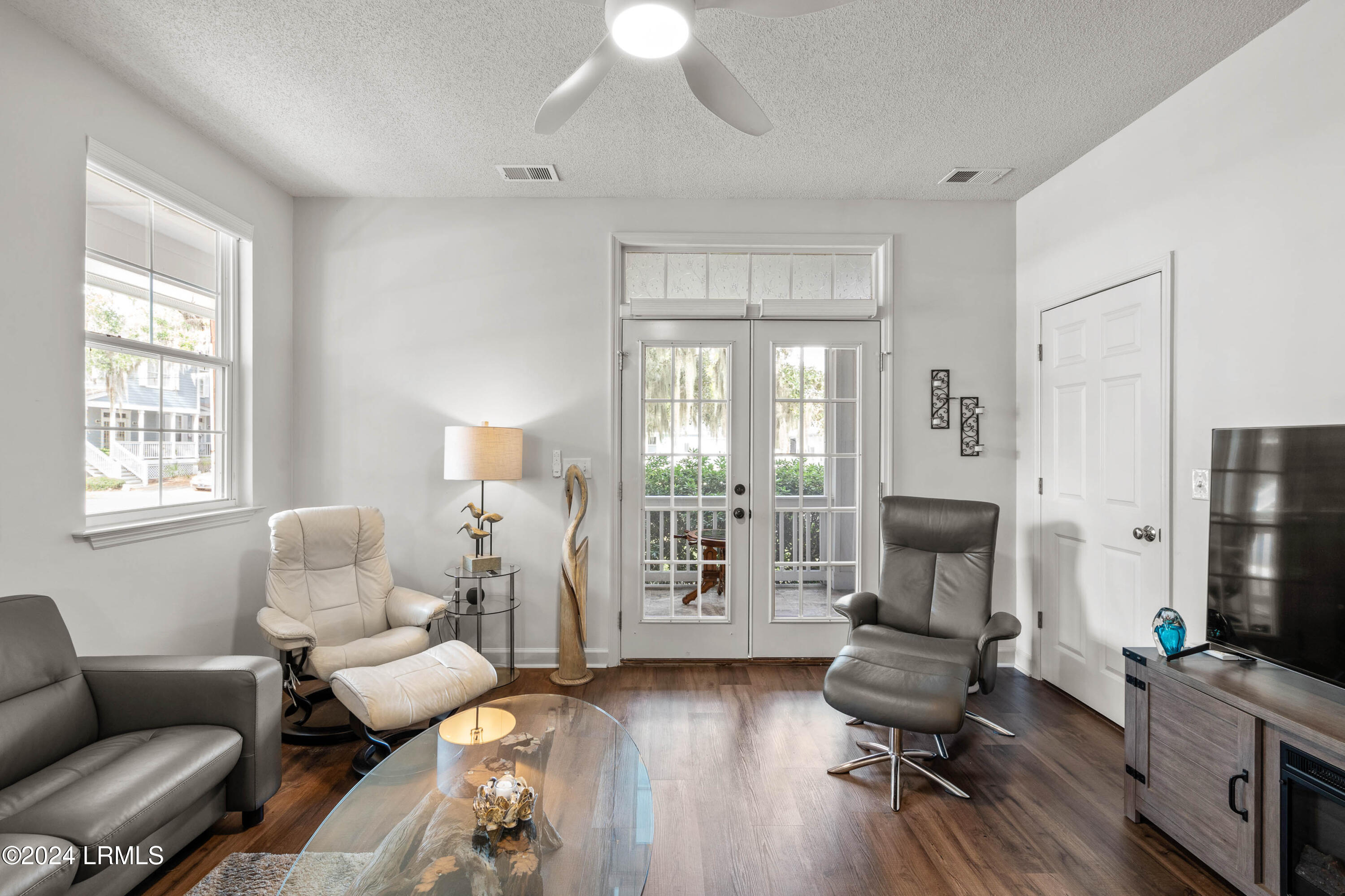 817 15th Street, Unit F Port Royal, SC 29935 - Photo 22 of 40 817 15th St-24