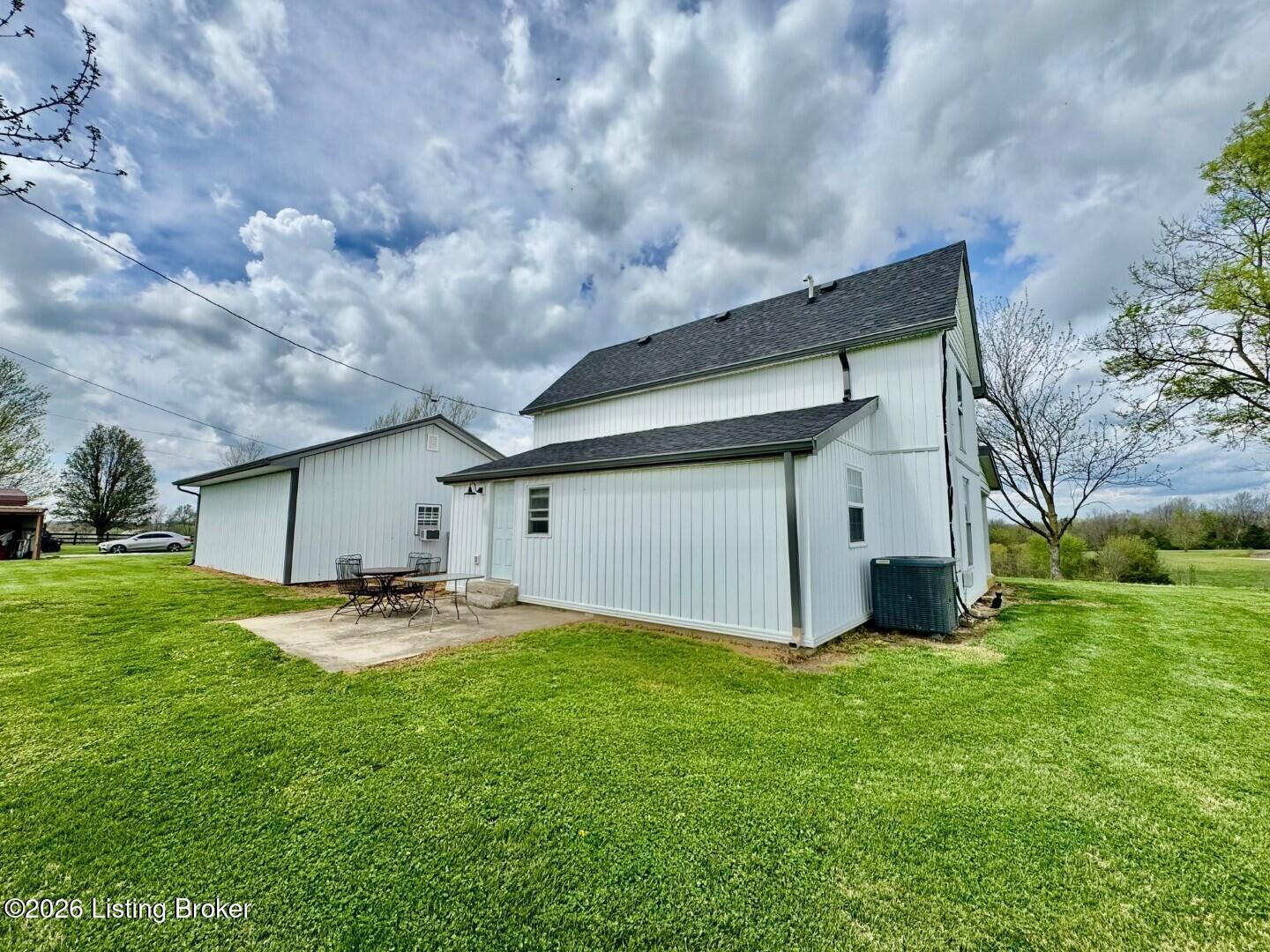 1024 McLain Road Springfield, KY 40069 - Photo 21 of 32 021_Backview