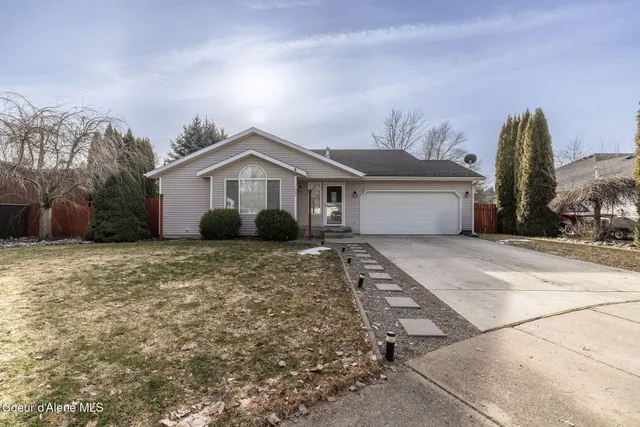 $525,000 | 1066 East Ezra Avenue, Hayden, ID 83835