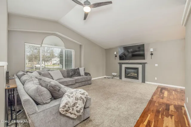 $525,000 | 1066 East Ezra Avenue, Hayden, ID 83835