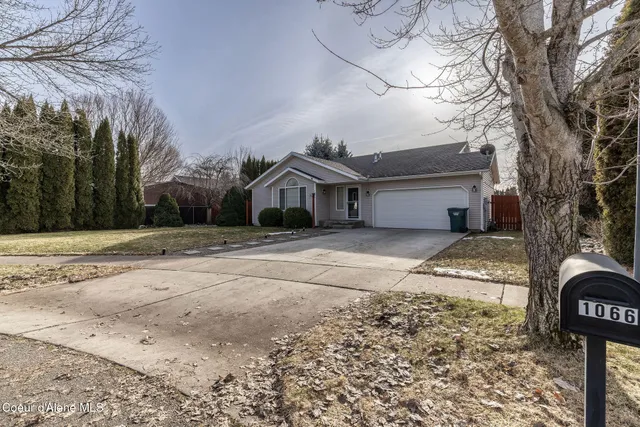 $525,000 | 1066 East Ezra Avenue, Hayden, ID 83835