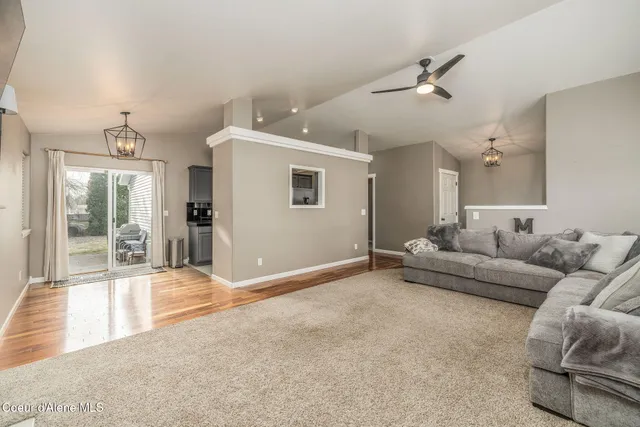 $525,000 | 1066 East Ezra Avenue, Hayden, ID 83835