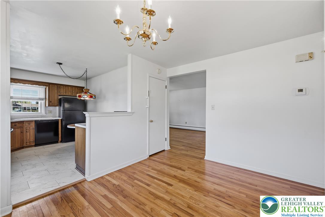 78 Colonial Road Allentown, PA 18109 - Photo 10 of 30