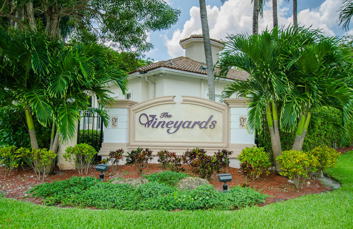 9740 Vineyard Court 1280 x 768 Small 72p