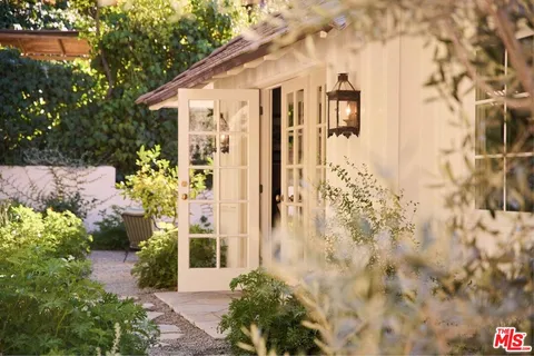 $5,295,000 | 3142 Brookdale Road, Studio City, CA 91604