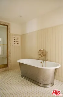 $5,295,000 | 3142 Brookdale Road, Studio City, CA 91604