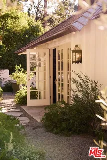 $5,295,000 | 3142 Brookdale Road, Studio City, CA 91604