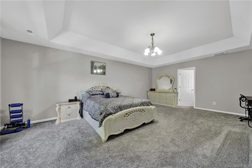 16124 Raptor Court Charlotte, NC 28278 - Photo 22 of 32 Gallery Image 22