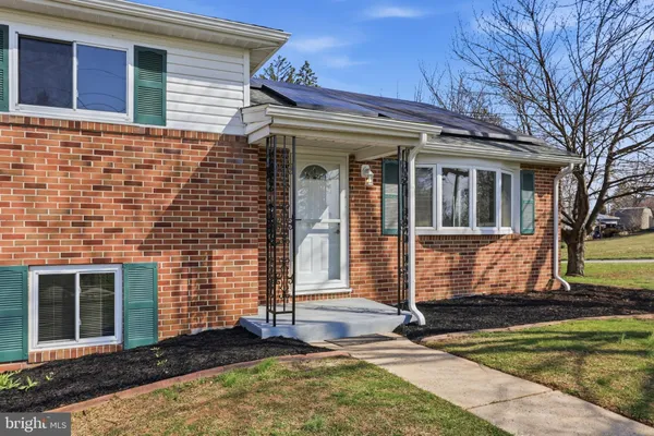$419,900 | 2893 Sunset Drive, Dallastown, PA 17313
