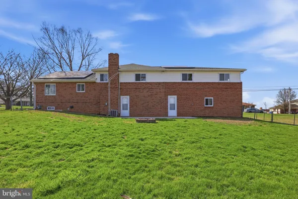 $419,900 | 2893 Sunset Drive, Dallastown, PA 17313