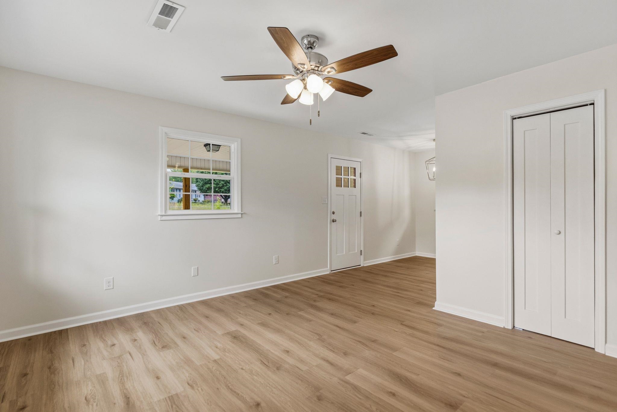154 Glassy Drive Inman, SC 29349 - Photo 7 of 26