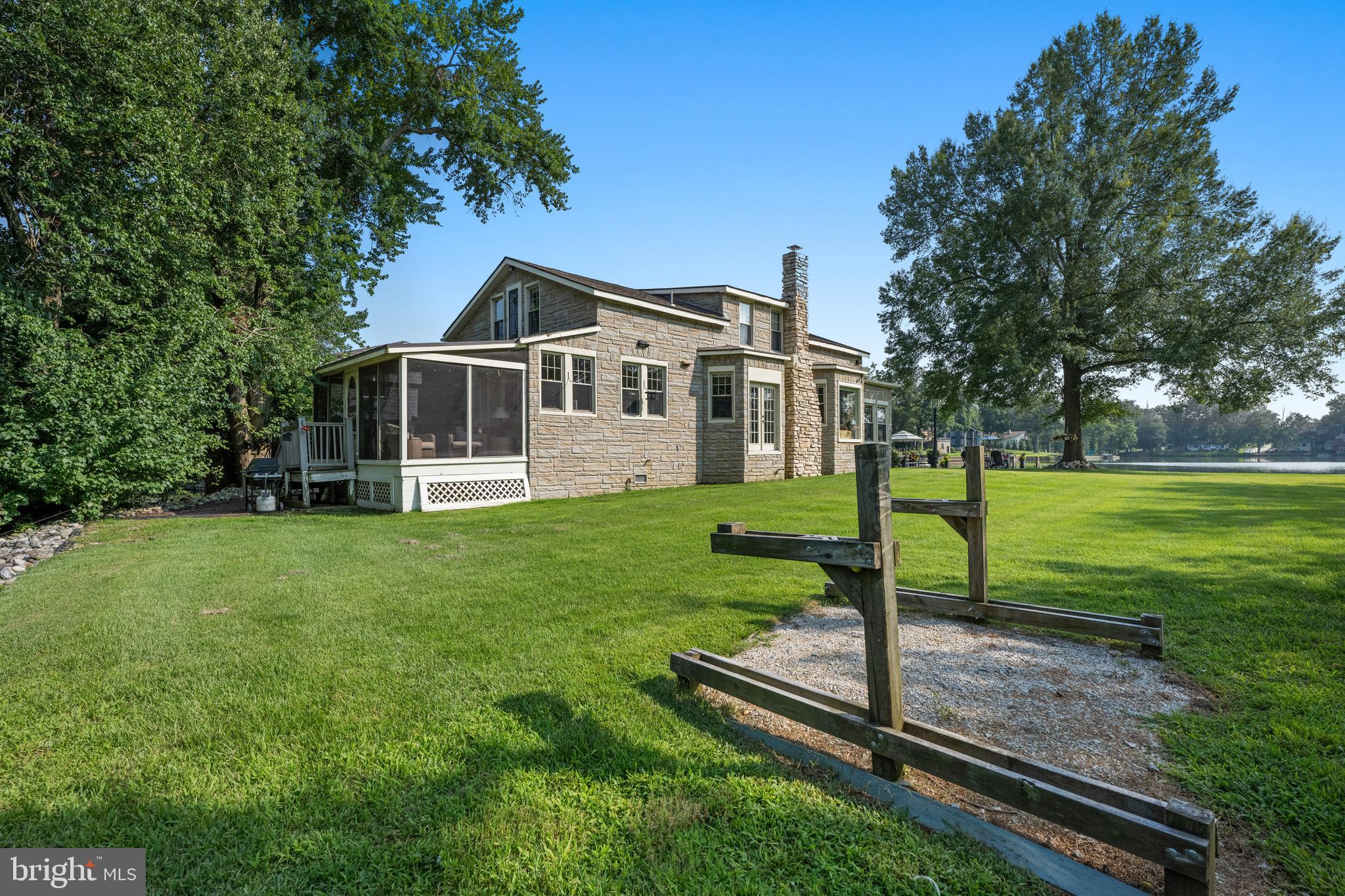 21 Alloway-Woodstown Road Alloway, NJ 08098 - Photo 10 of 78