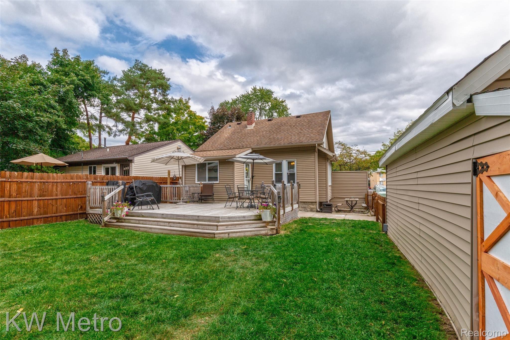 2535 South Rochester Road Royal Oak, MI 48073 - Photo 69 of 71 592A5202.jpg