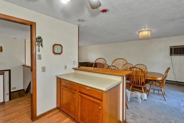 $360,000 | 212 Poplar Street, Chicopee, MA 01013