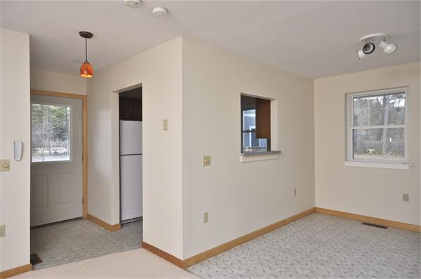 840 E Westhampton Road, Unit 5 Northampton, MA 01062 - Photo 4 of 9