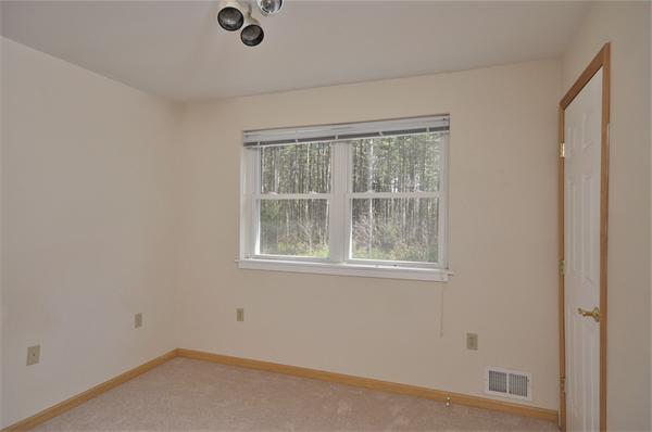840 E Westhampton Road, Unit 5 Northampton, MA 01062 - Photo 7 of 9