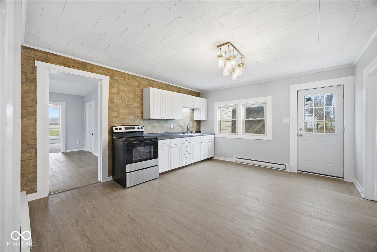 2407 West Flat Rock Road Flat Rock, IN 47234 - Photo 11 of 29