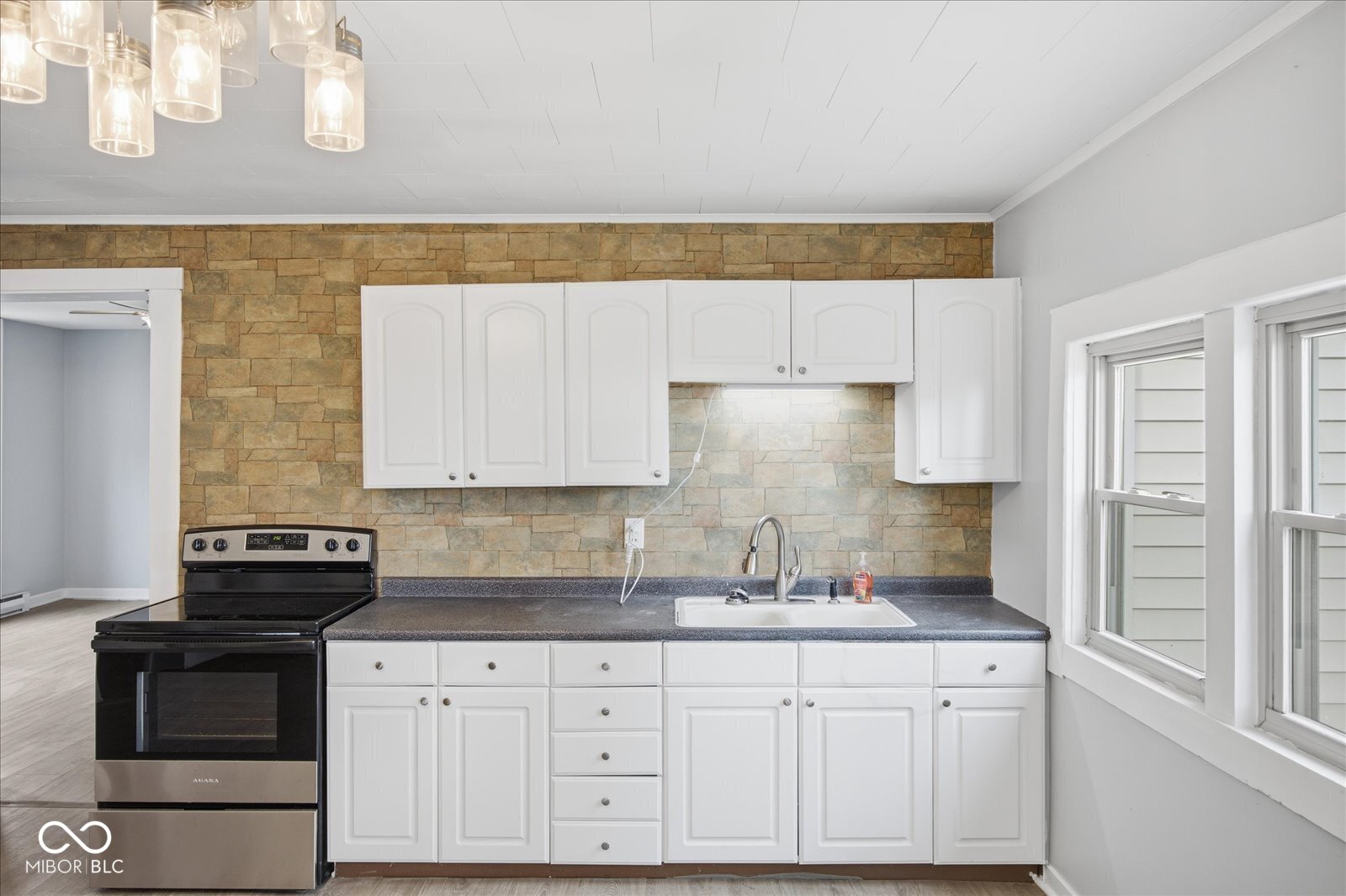 2407 West Flat Rock Road Flat Rock, IN 47234 - Photo 13 of 29