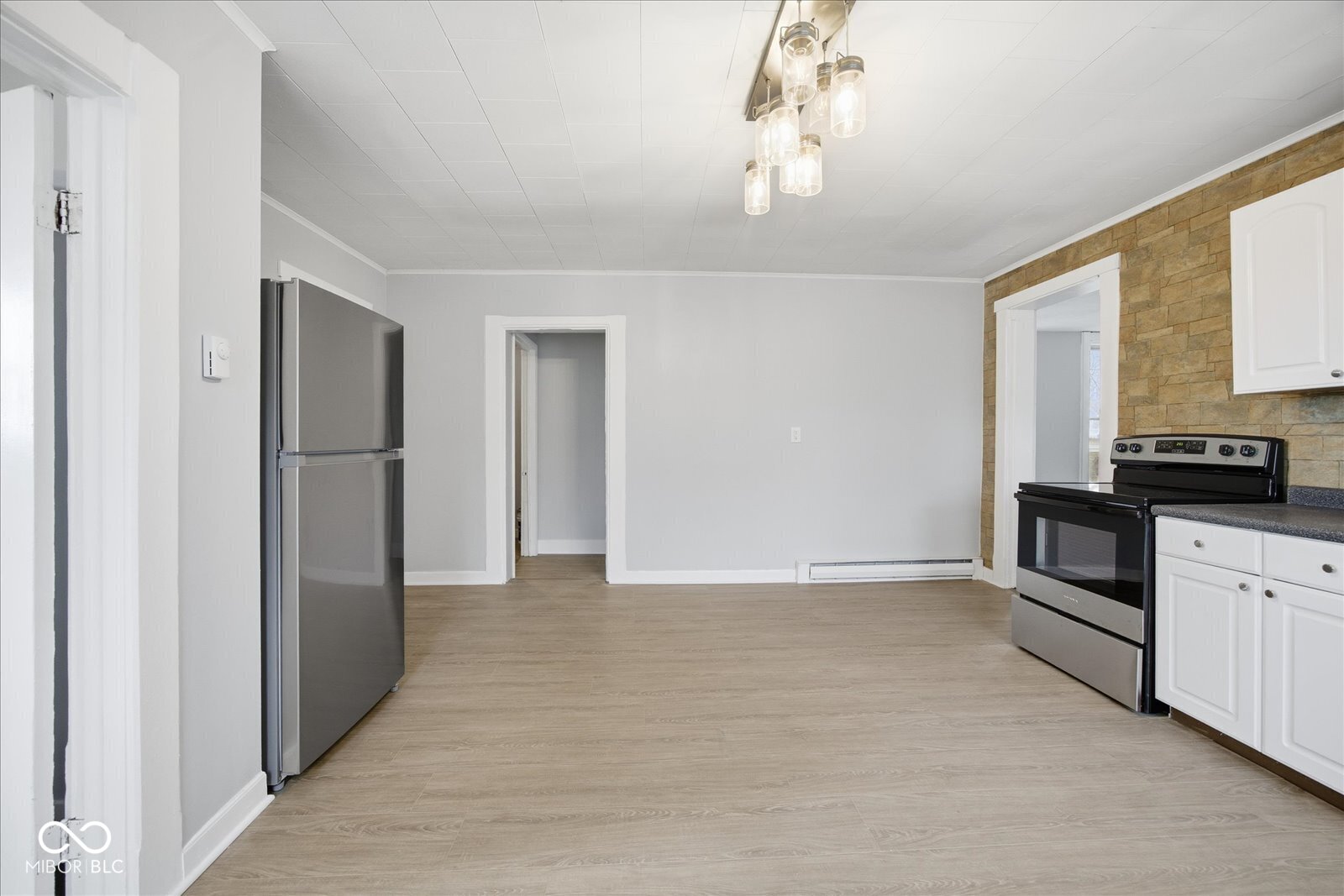 2407 West Flat Rock Road Flat Rock, IN 47234 - Photo 14 of 29