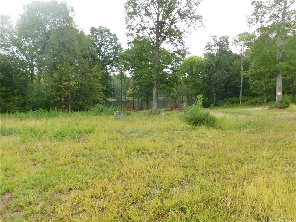 1040 Rippling Brooke Drive Chester, SC 29706 - Photo 10 of 15 Gallery Image 10