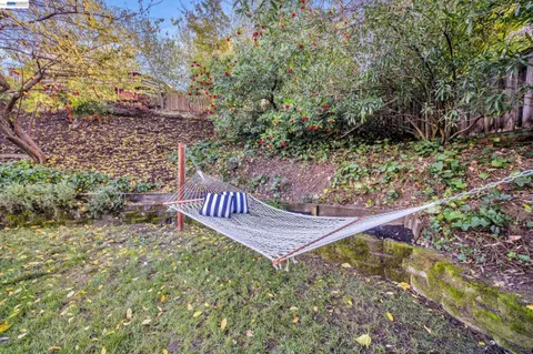 $1,395,000 | 2421 Mallard Drive, Walnut Creek, CA 94597