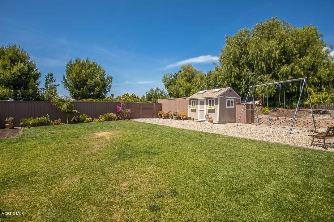 959 Rancho Road Thousand Oaks, CA 91362 - Photo 44 of 57 a house view with a garden space