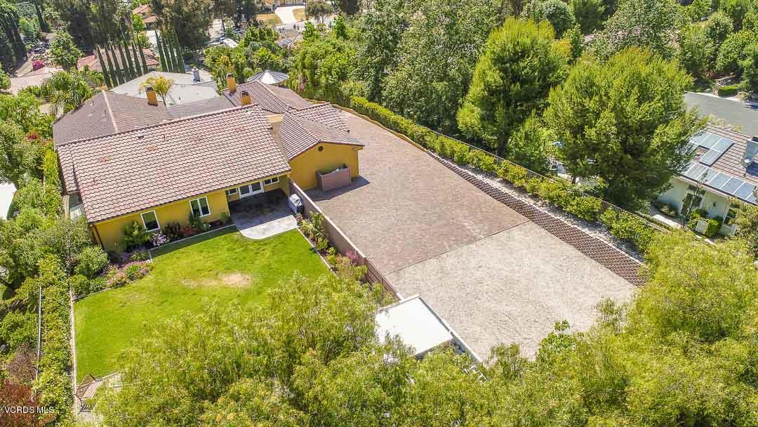 959 Rancho Road Thousand Oaks, CA 91362 - Photo 55 of 57 a view of a swimming pool with a patio