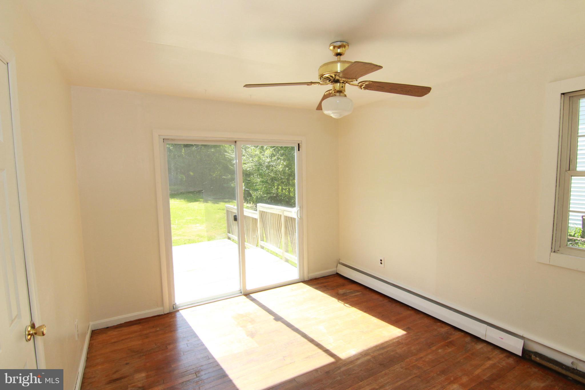 807 Maple Road Severna Park, MD 21146 - Photo 8 of 21 Bedroom (Master)