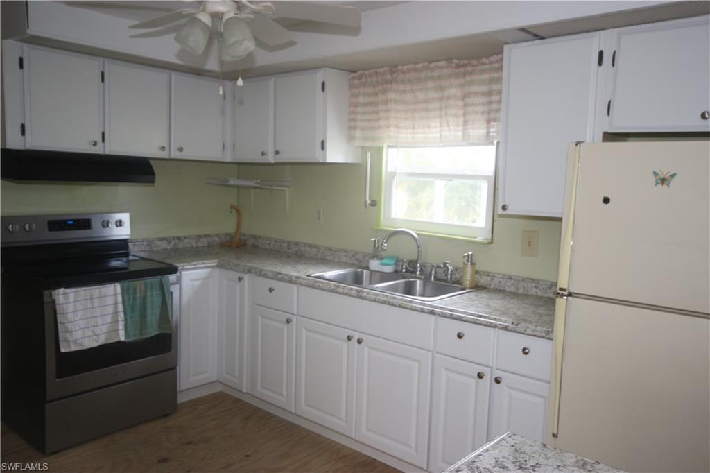 159 Rookery Road Naples, FL 34114 - Photo 5 of 21