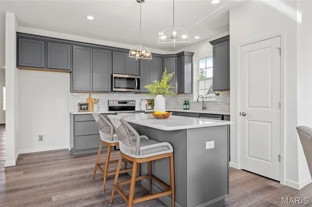 $529,900 | 104 Quail Bluff, Wentzville, MO 63385