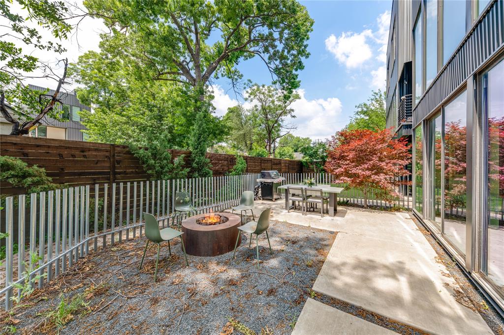 4817 Caxton Court Dallas, TX 75204 - Photo 3 of 19