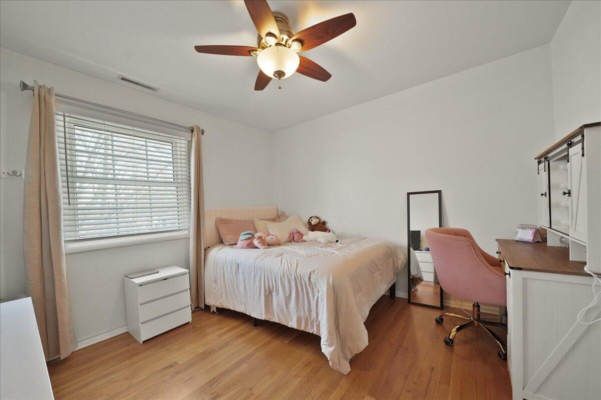 741 Pettibone Street Crown Point, IN 46307 - Photo 25 of 36 1200x800