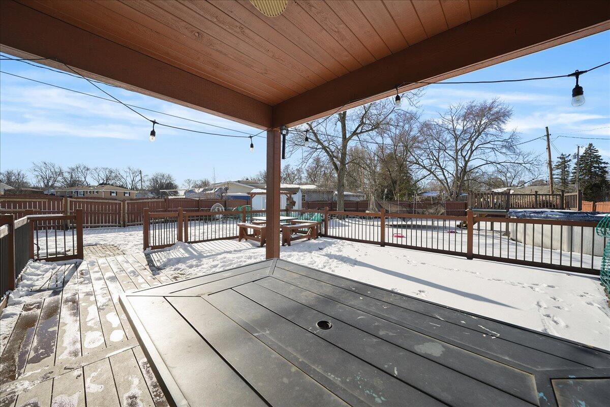 741 Pettibone Street Crown Point, IN 46307 - Photo 31 of 36 1200x800