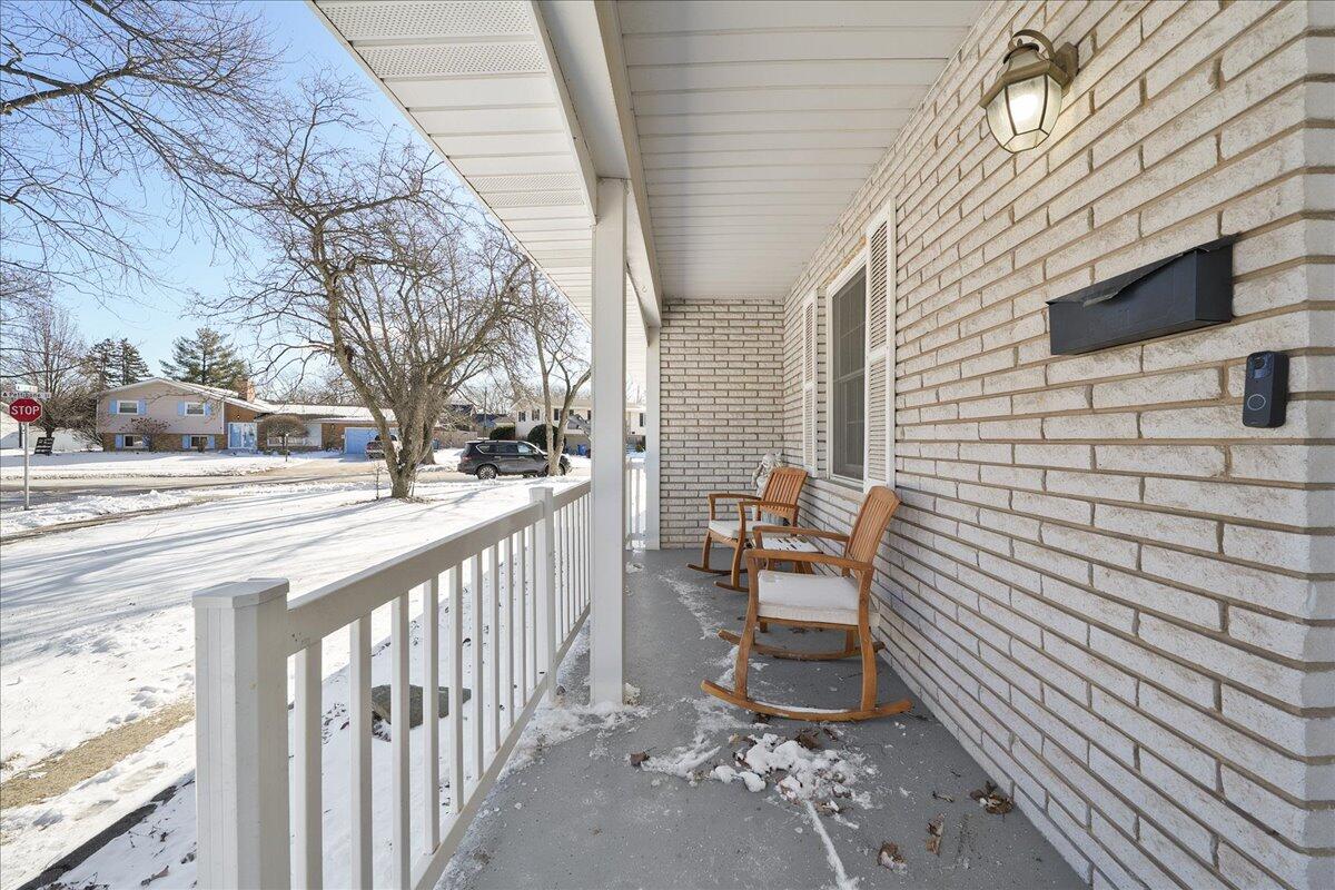 741 Pettibone Street Crown Point, IN 46307 - Photo 34 of 36 1200x800