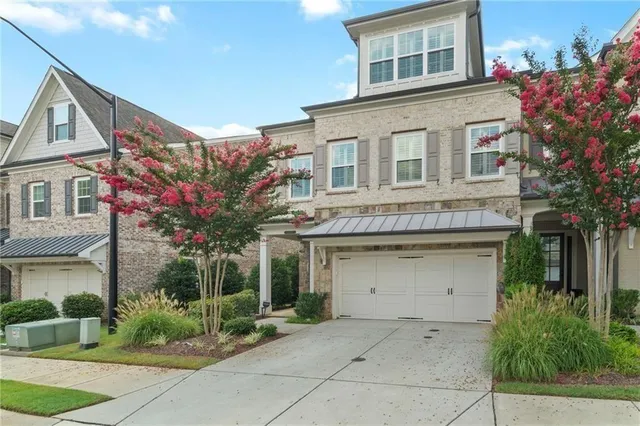 $775,000 | 3231 Artessa Lane Northeast, Roswell, GA 30075