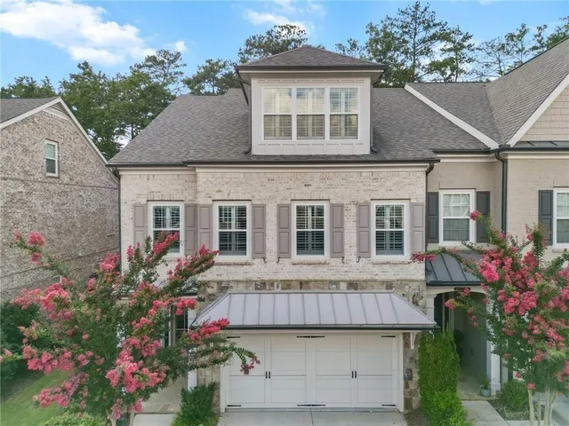 $775,000 | 3231 Artessa Lane Northeast, Roswell, GA 30075