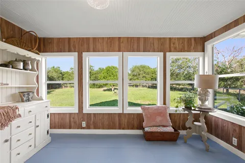 $499,000 | 372 Old Lockhart Road, Lockhart, TX 78644