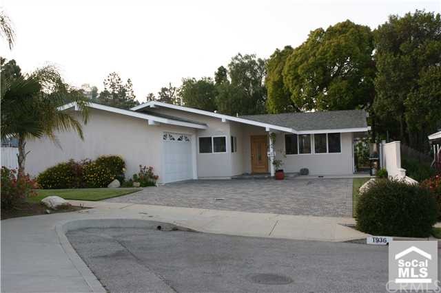 1936 El Rey Road San Pedro, CA 90732 - Photo 1 of 1 Front of house
